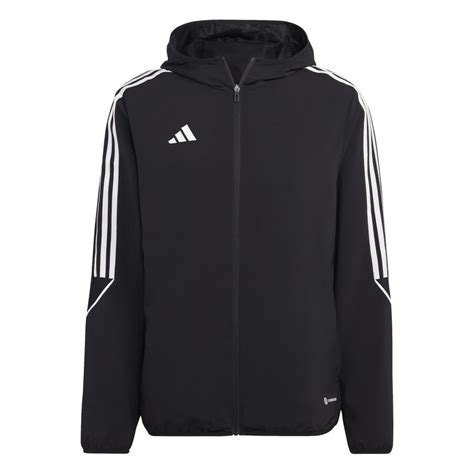 adidas tuulitakki.